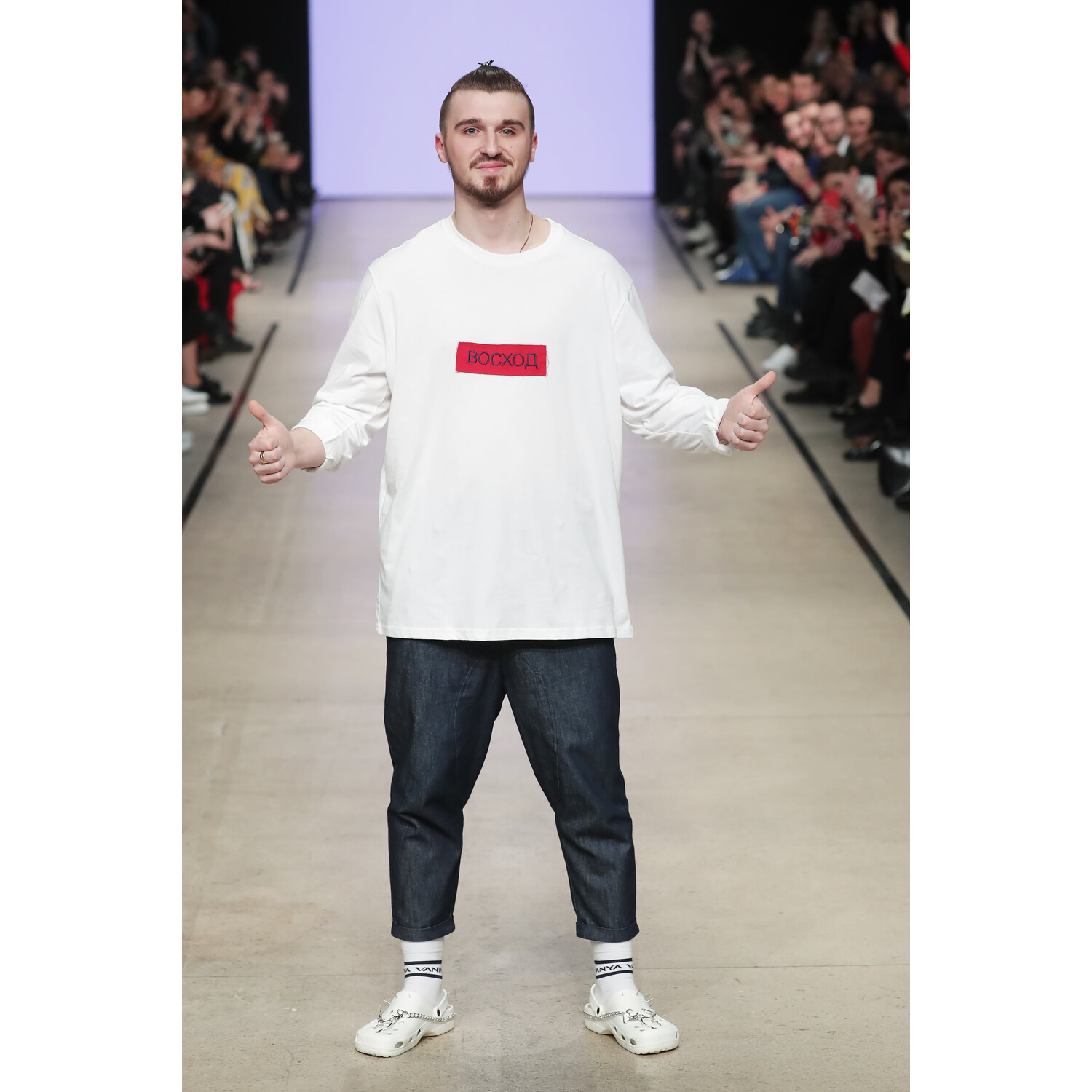 Фото Vanya Vanin Spring 2019 Ready-to-Wear / Ваня Ванин весна-лето 2019 / Неделя моды: Москва